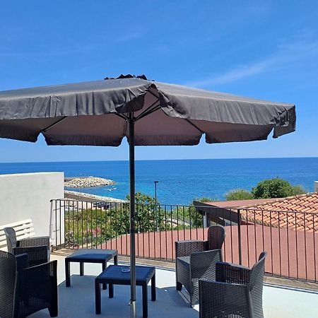 Lungomare Bed Rooms Санта-Мария-Наварезе Экстерьер фото